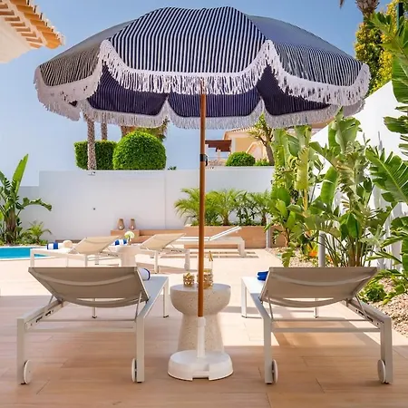 Casa Boiao 펜션 알보르